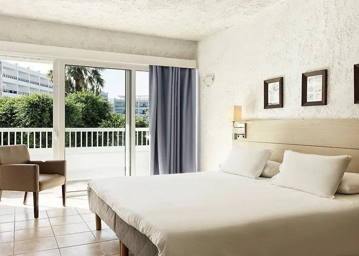 The By Esperia 4* Rhodes City