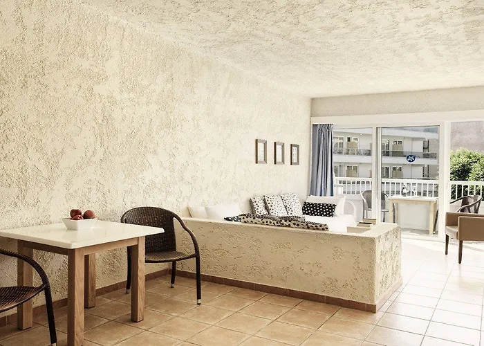 The By Esperia Apart-hotel Rhodes City