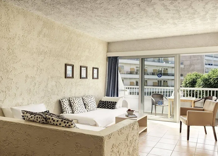 The By Esperia Apart Otel Rhodes City