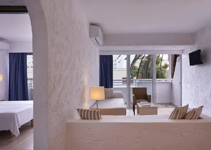 The By Esperia Apart Otel