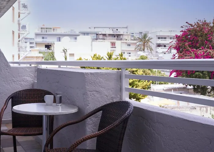 The By Esperia Hotel apartamentowy